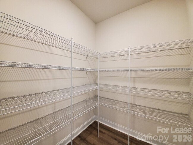 Building Photo - 3013 Lydney Cir