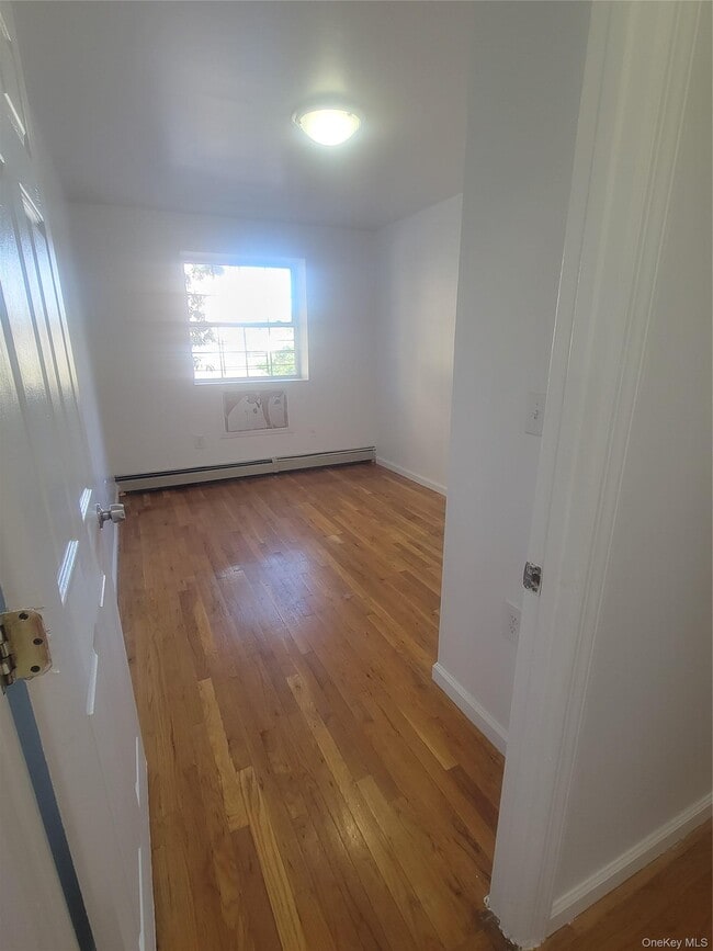 Building Photo - 2407 Barker Ave