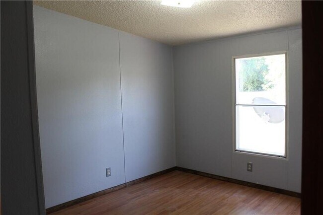 Building Photo - 2630 Co Rd 600