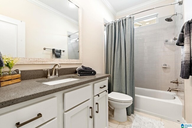 Building Photo - 277 Kinross Circle