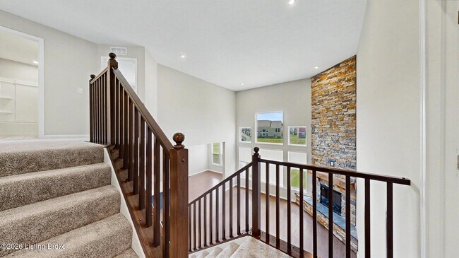 Building Photo - 15802 Stonehouse Ct
