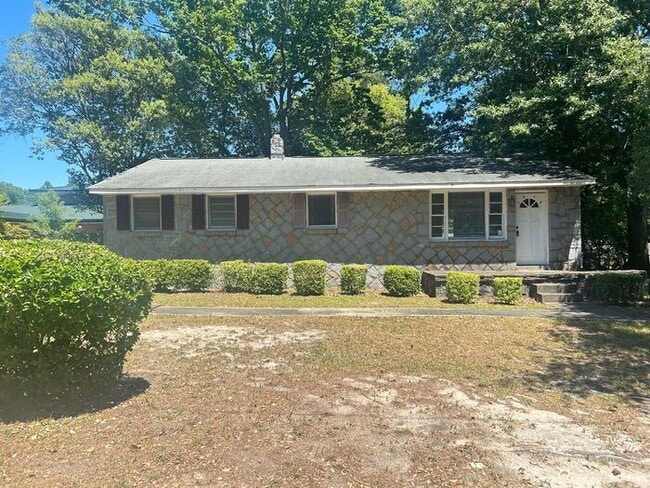 Primary Photo - Rosewood