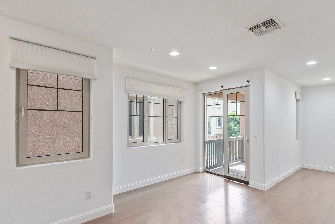 Building Photo - 2954 Worthing Common