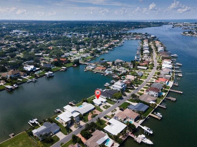 Building Photo - 315 Buttonwood Ln