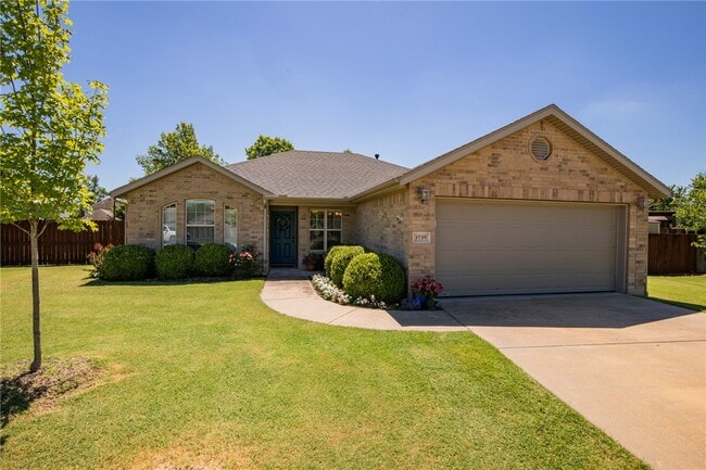 Building Photo - 3739 W Mahogany Dr