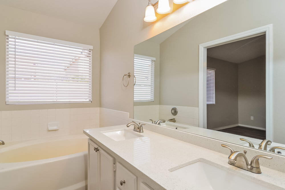 Building Photo - 1864 Praline Cir