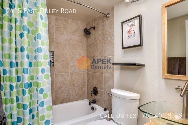 Building Photo - 2415 E Finley Rd