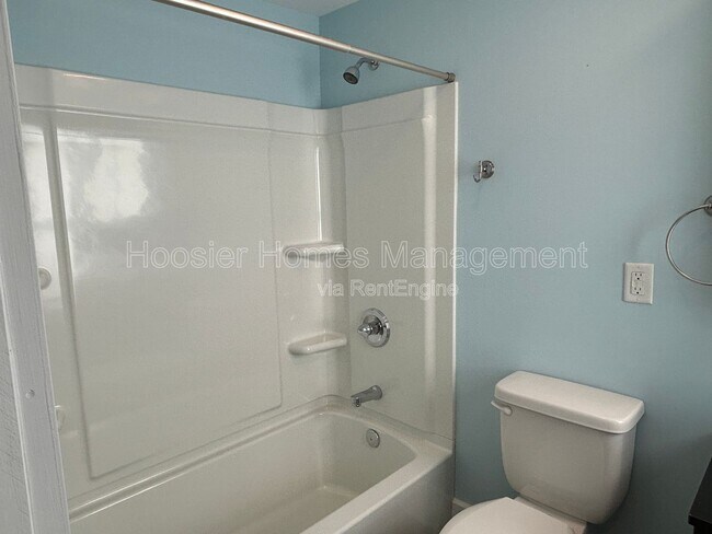 Building Photo - 1524 Bellefontaine St