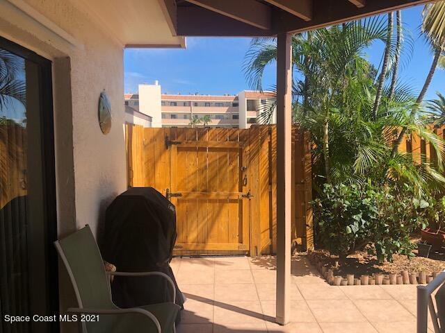 Building Photo - 200 S Banana River Blvd