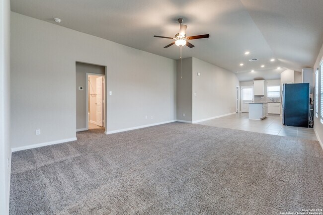 Building Photo - 1324 Moby Dr
