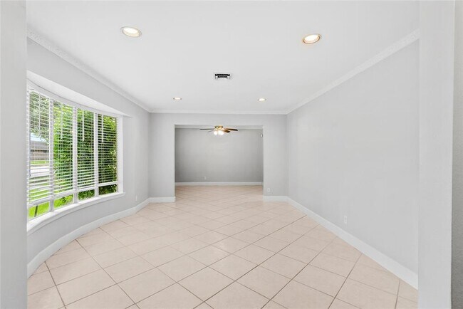 Building Photo - 5322 Rutherglenn Dr