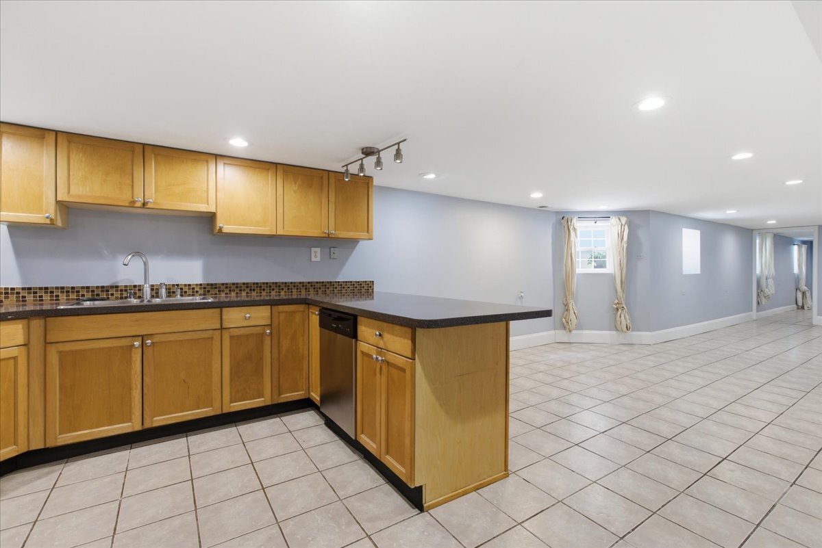 Building Photo - 2117 N Humboldt Blvd