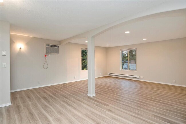 Building Photo - Lancaster Apartments | 2 Bedroom Apartment for Rent – Boise North End