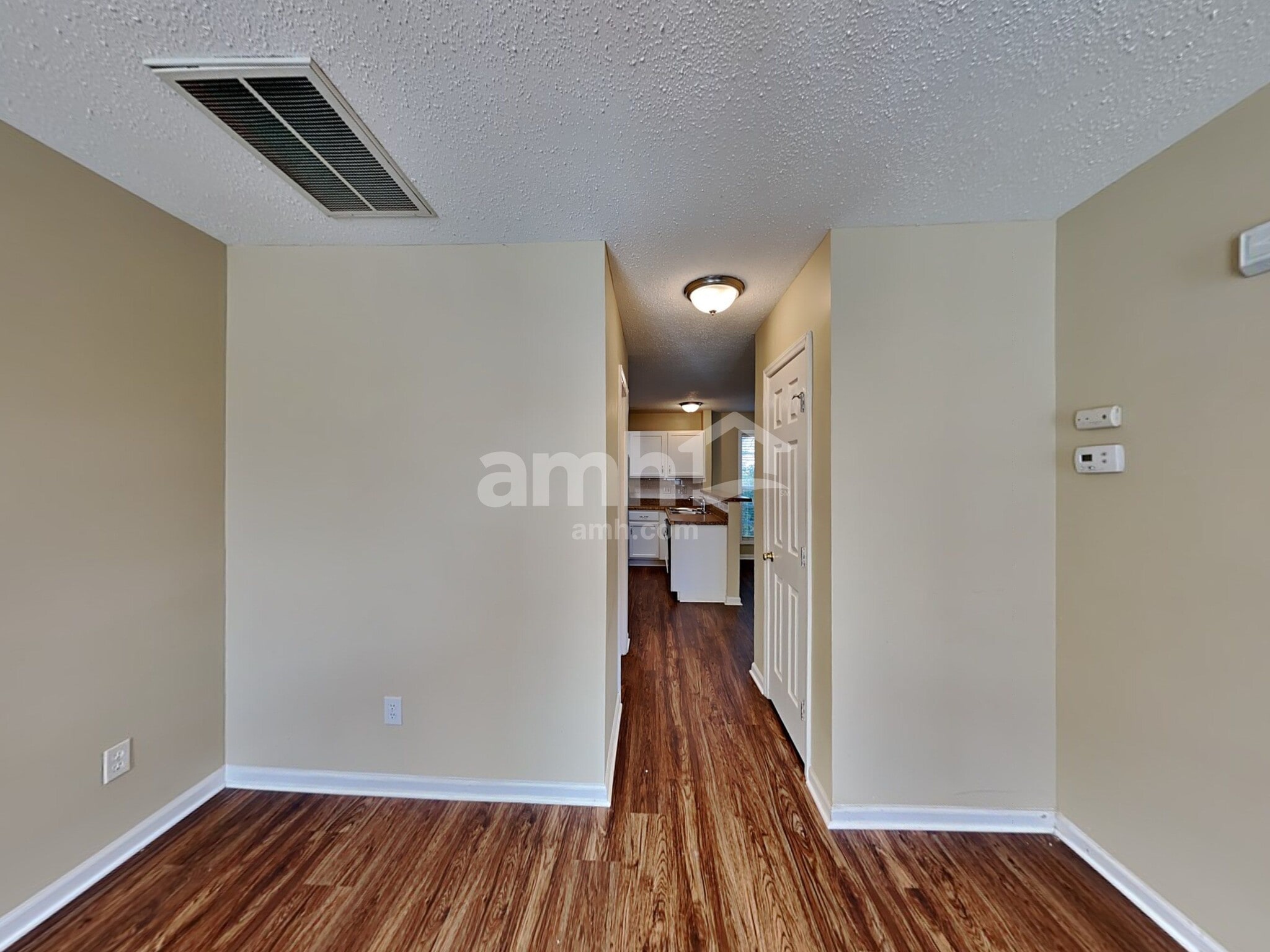 Building Photo - 4319 Armitage Dr