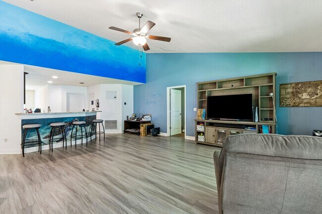 Building Photo - 87096 Farnsworth Ln