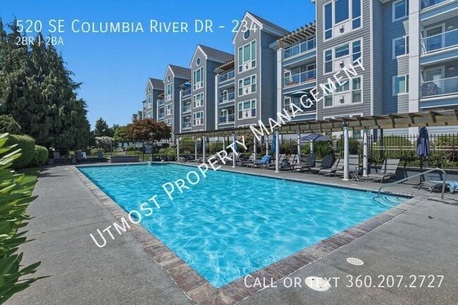 Building Photo - 520 SE Columbia River Dr
