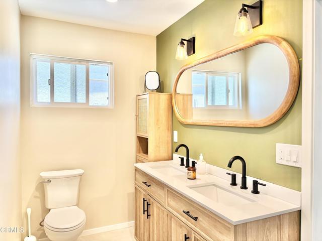 Building Photo - 5209 Wavecrest Way