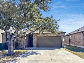 Building Photo - 108 Sierra Mar Lp