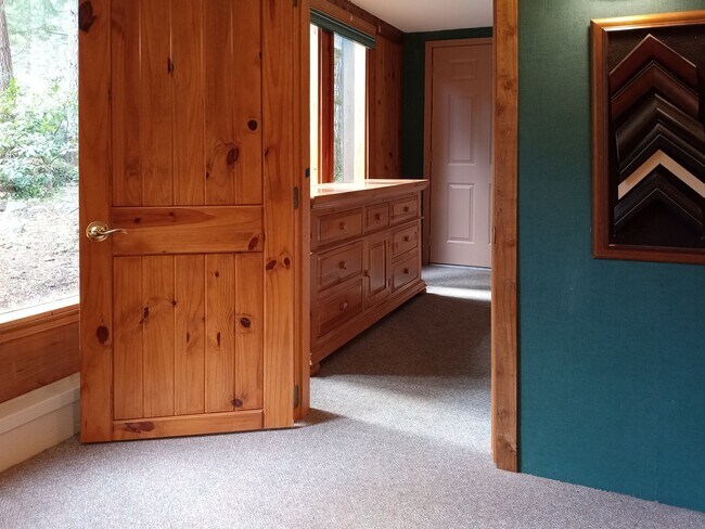 Entry to the bedroom. - 8008 149th St NW