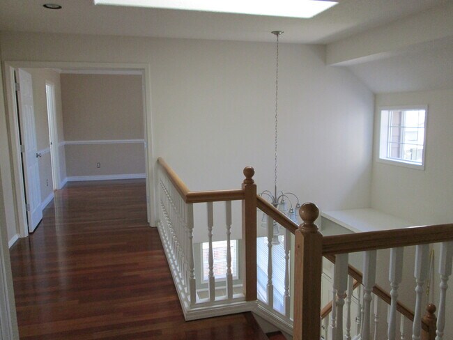 Building Photo - 12540 NW Brimpton Ct