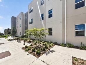 Building Photo - 4424 S Texas Ave
