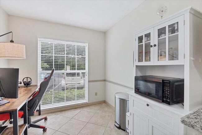 Building Photo - 4483 Longmeadow