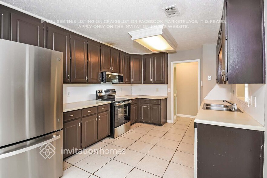 Building Photo - 730 Tribble Gates Ct