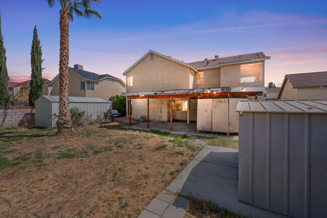 Building Photo - 42851 Lemonwood Dr