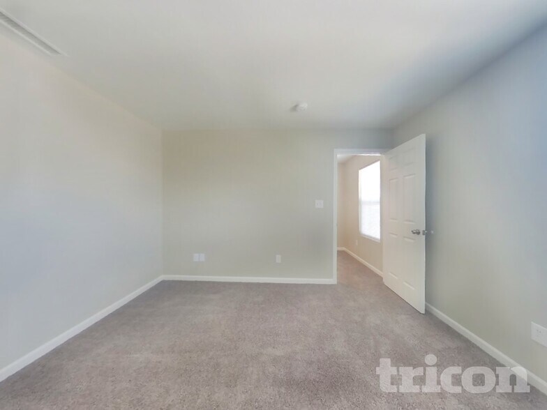 Building Photo - 2911 Wolfgang Way