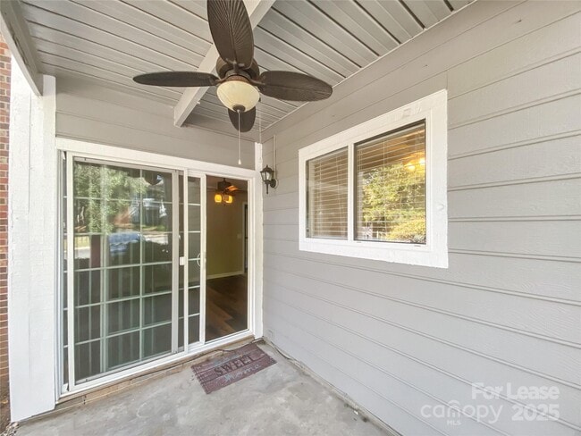 Building Photo - 3217 Heathstead Place