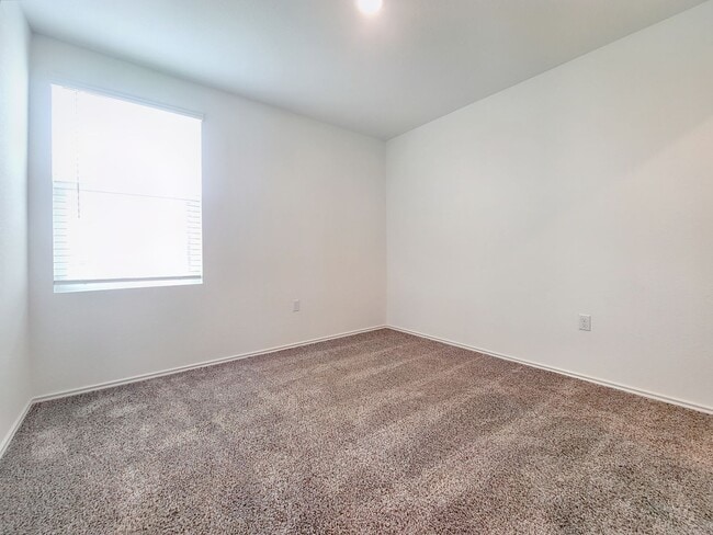 Building Photo - 7232 Dancing Wind Ln