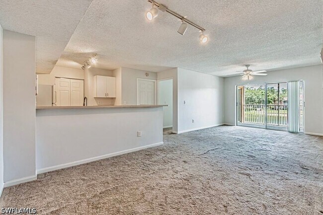 Building Photo - 1810 Florida Club Cir