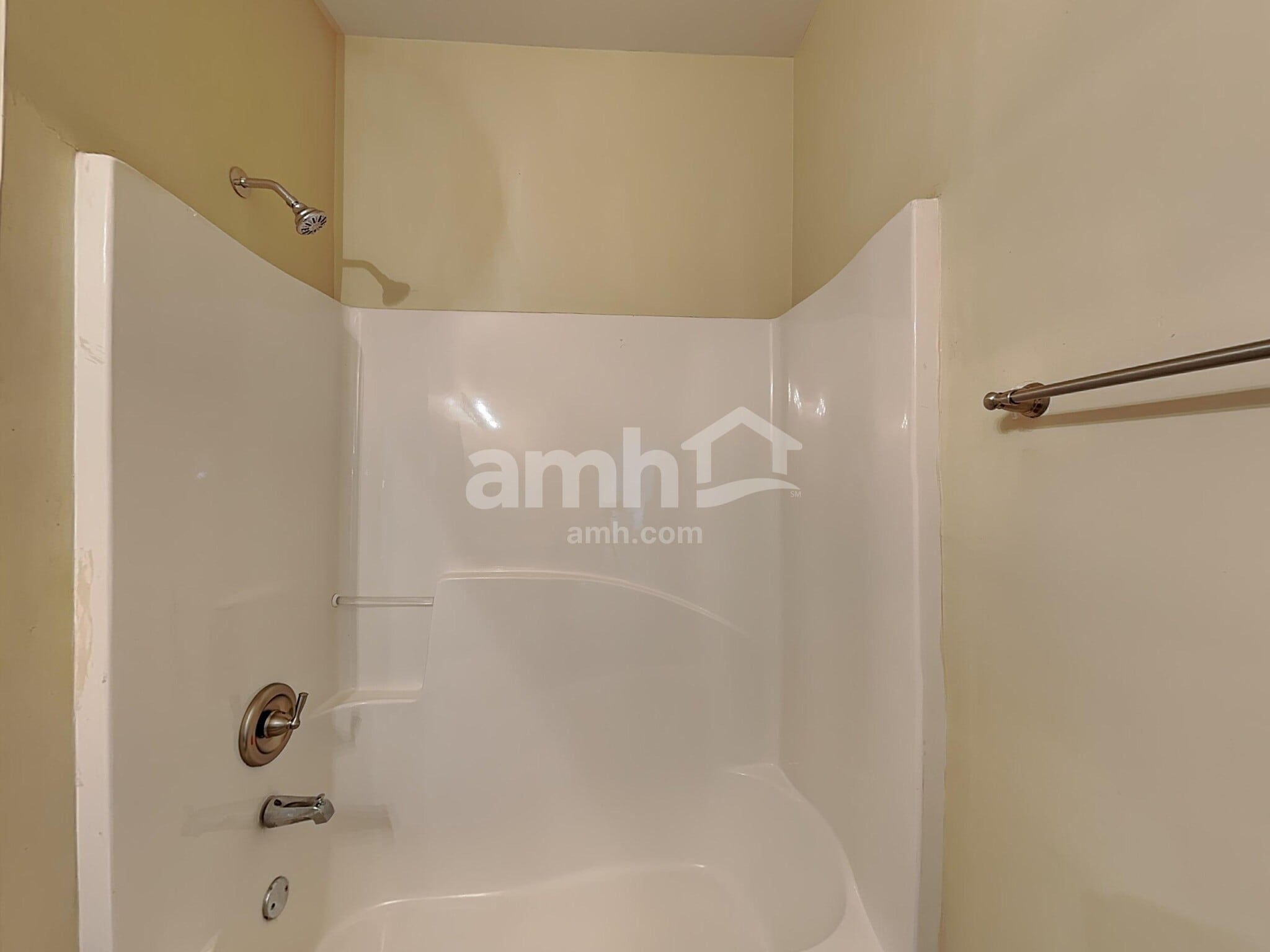 Building Photo - 3511 Umatilla Ln SW