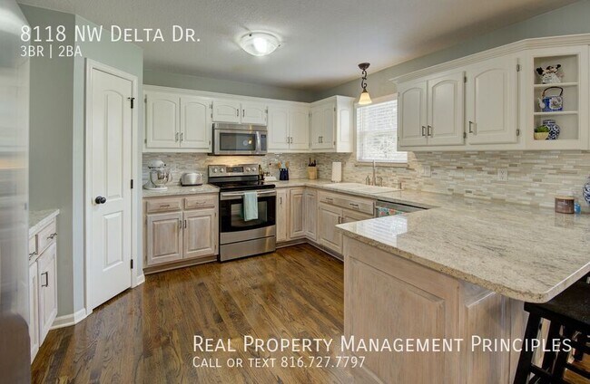 Building Photo - 8118 NW Delta Dr