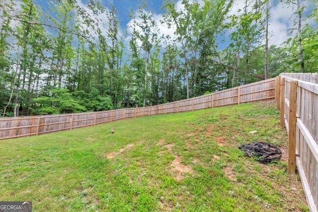 Building Photo - 66 Vicky Way