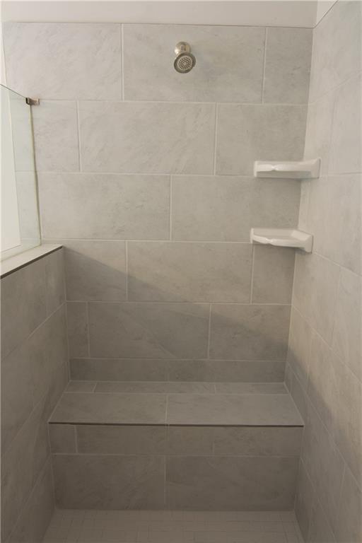 Building Photo - 2472 Knob Crk Rd