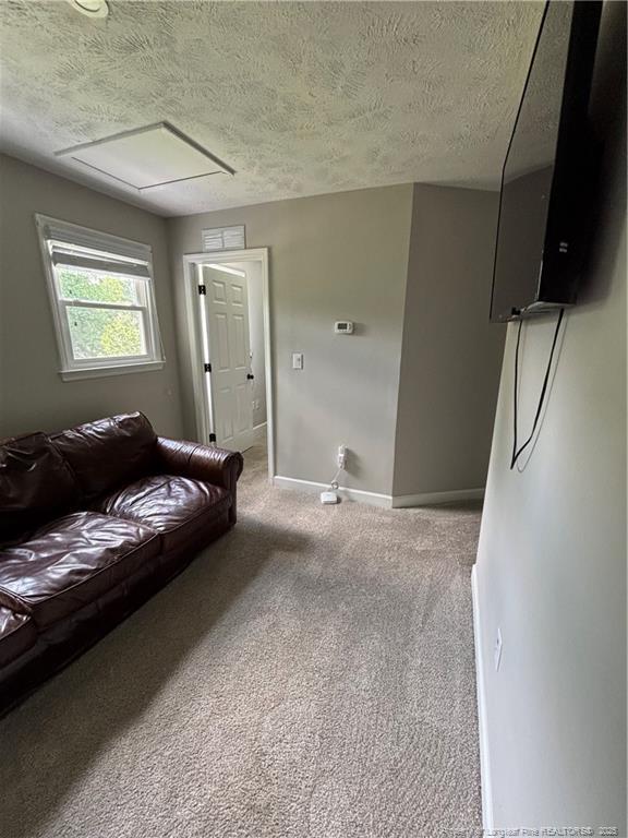 Building Photo - 6092 Iverleigh Cir