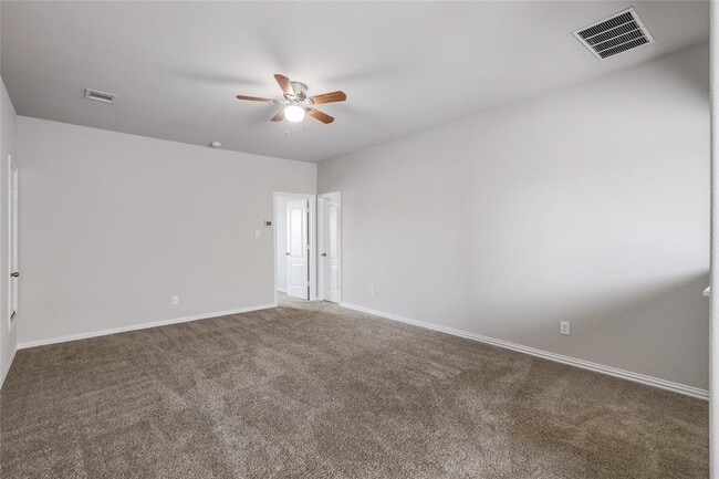 Building Photo - 205 Penna Ln