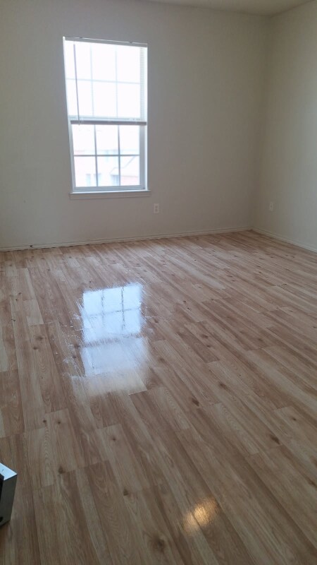Building Photo - 3702 Malibu Ln