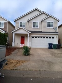 Building Photo - Make This Stunning Independence House Your...