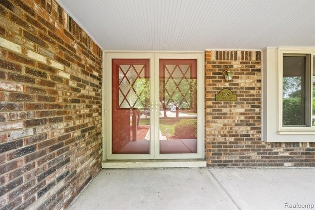Building Photo - 7302 Parkway Ct
