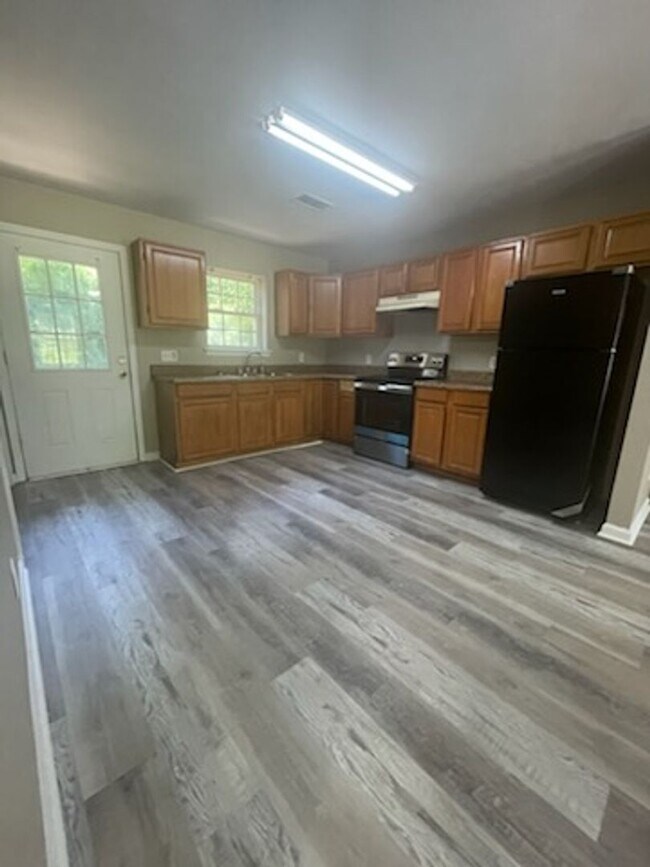 Building Photo - 118 Leeper Dr