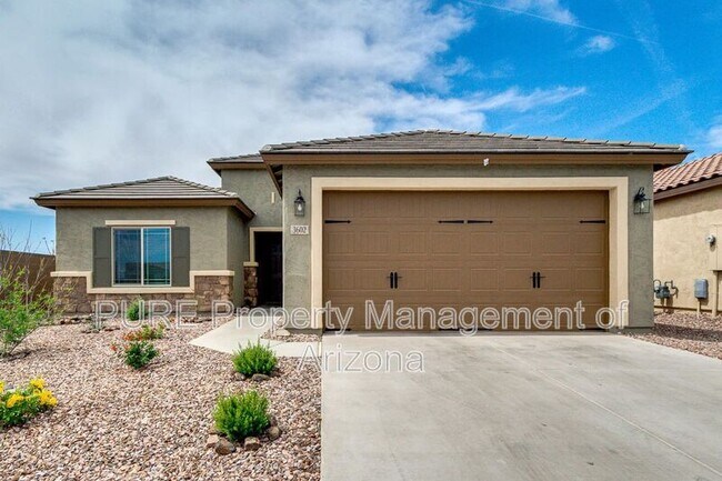 Building Photo - 3602 N Barrington Dr