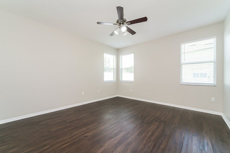 Building Photo - 917 Anchorage Ln