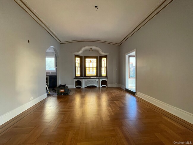 Building Photo - 45 W Penn St