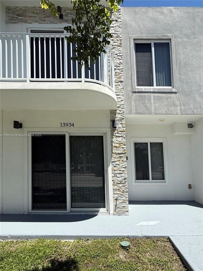 Primary Photo - 13934 SW 259th Way