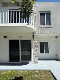 Building Photo - 13934 SW 259th Way