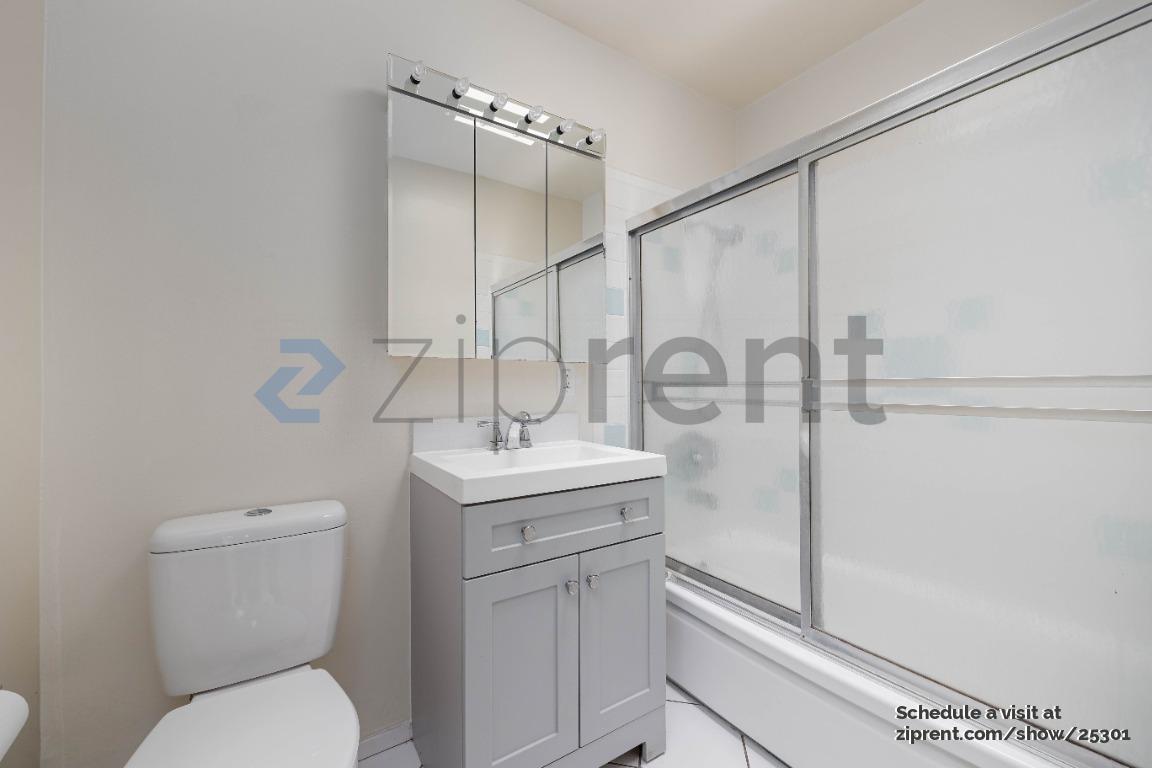 Building Photo - 8572 Fireside Ave