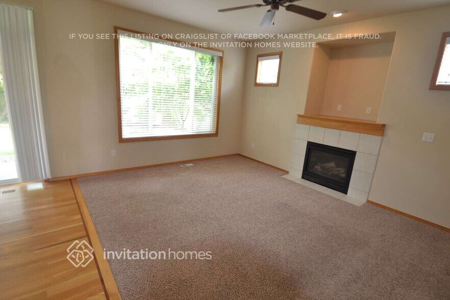 Building Photo - 1705 Peach Park Ln