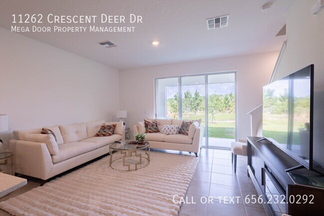 Building Photo - 11262 Crescent Deer Dr